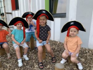 Mardi 1er juillet : Les pirates et les dinosaures débarquent à Beaufou !